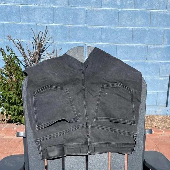 Madewell Skinny Jean - Picture 2 of 7